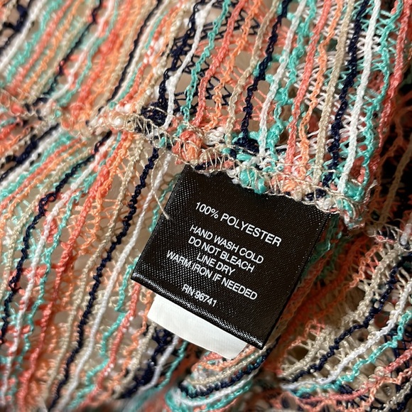 Signature 1 Studio Ladies Striped Knit Cover Up Fringe Vest - Picture 6 of 11